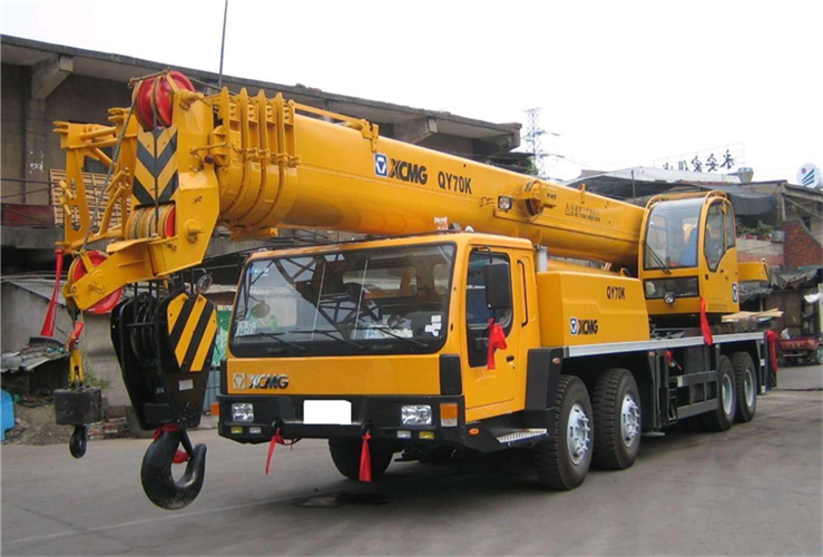 陕州区吊车出租选择重点